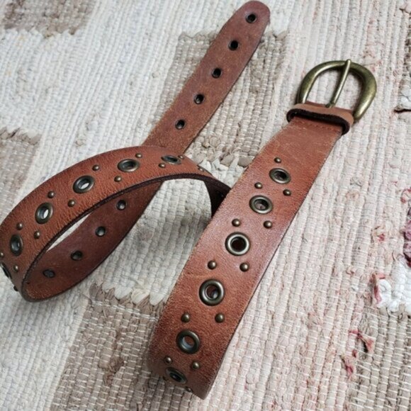 Fossil Bohemian Leather Belt Grommets Studded size Medium - Picture 10 of 11